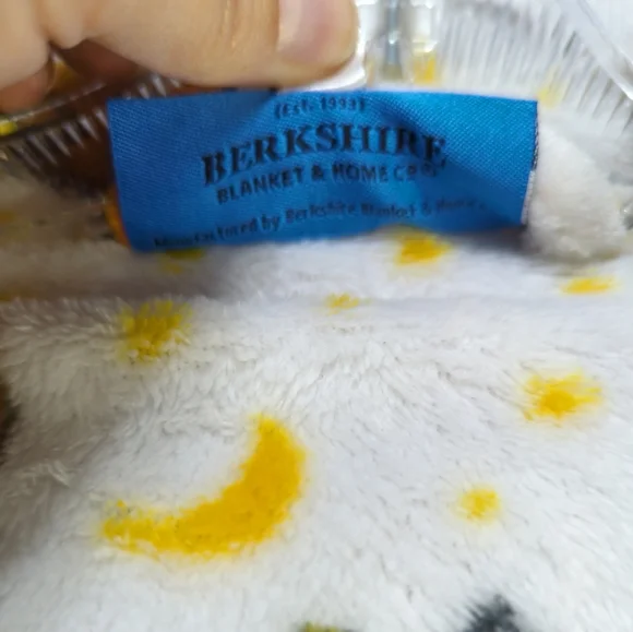 Snoopy Peanuts Berkshire Halloween Plush Bathrobe  Hooded Sleepwear Women S/Md - Picture 8 of 11